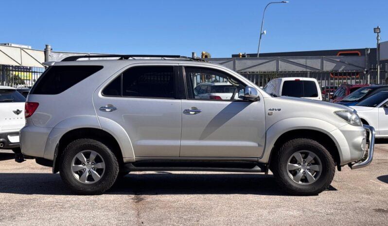 2007 Toyota Fortuner 4.0 V6 Auto 4×4 full