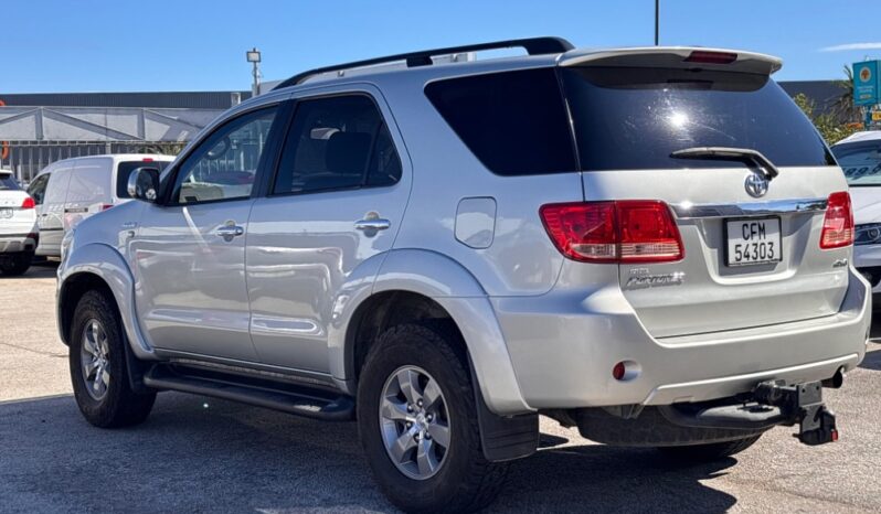 2007 Toyota Fortuner 4.0 V6 Auto 4×4 full