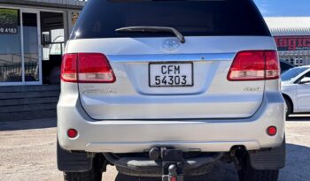 2007 Toyota Fortuner 4.0 V6 Auto 4×4 full
