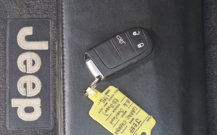 2013 Jeep Grand Cherokee 3.6 Overland (Silver) full