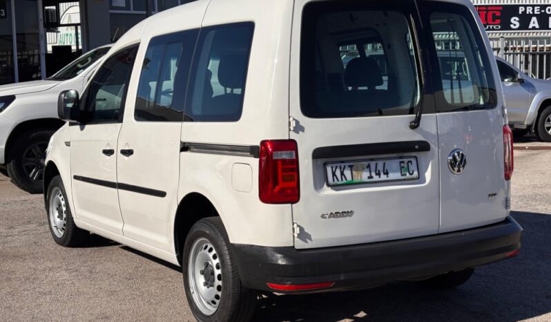 2017 VW Caddy Crewbus 2.0 TDi full
