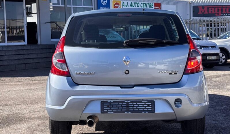 2010 Renault Sandero 1.6 Expression (Petrol,Manual) full