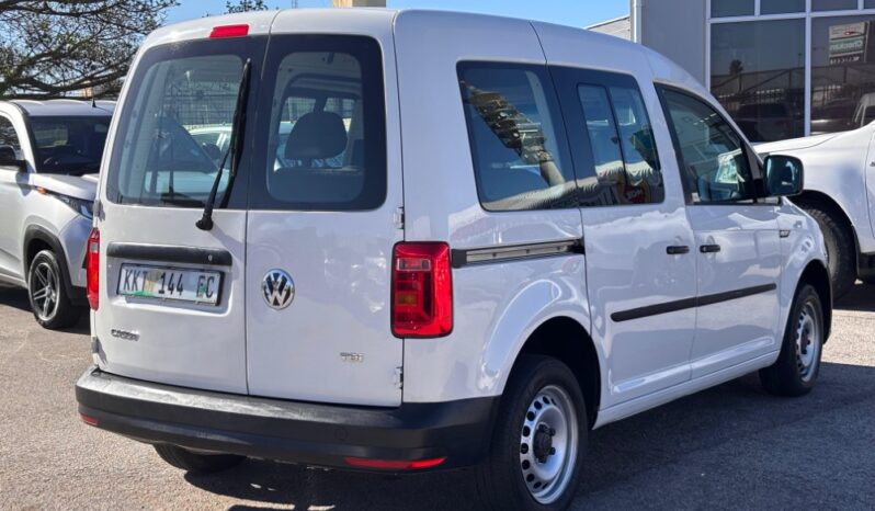 2017 VW Caddy Crewbus 2.0 TDi full