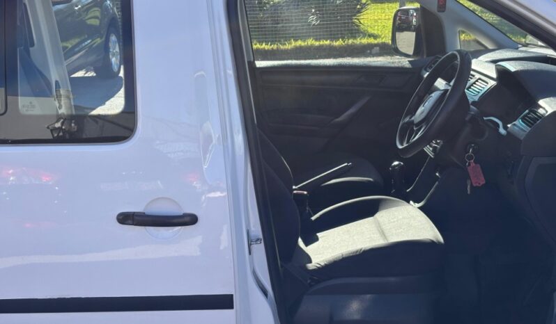 2017 VW Caddy Crewbus 2.0 TDi full