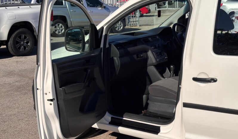 2017 VW Caddy Crewbus 2.0 TDi full