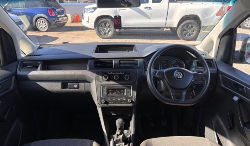 2017 VW Caddy Crewbus 2.0 TDi full