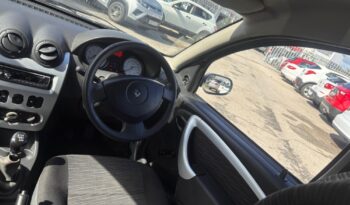 2010 Renault Sandero 1.6 Expression (Petrol,Manual) full