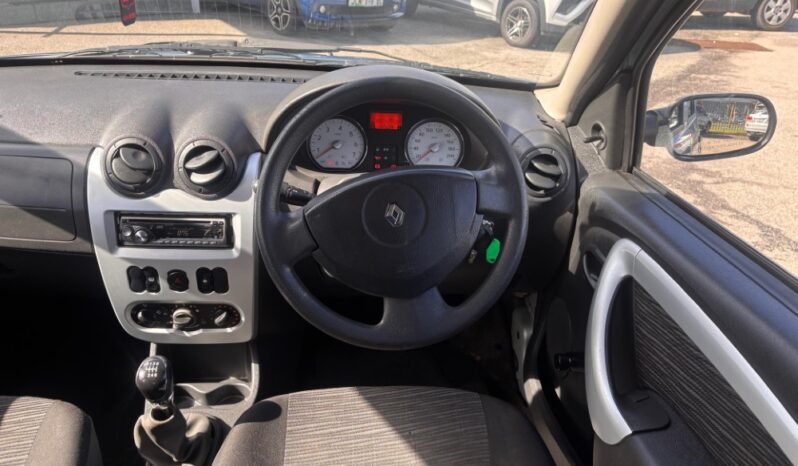 2010 Renault Sandero 1.6 Expression (Petrol,Manual) full