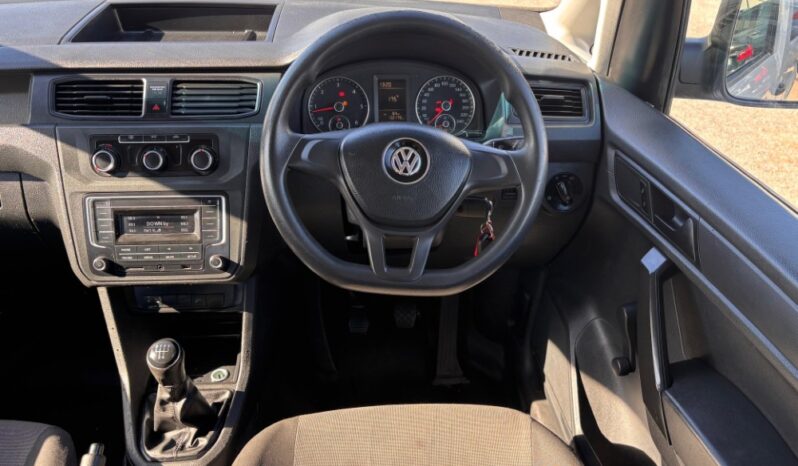 2017 VW Caddy Crewbus 2.0 TDi full