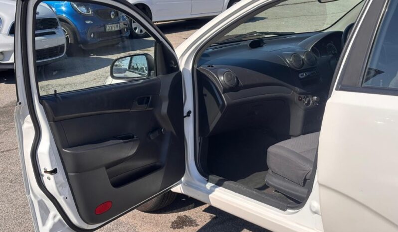 2010 Chev Aveo 1.6 L Hatch full