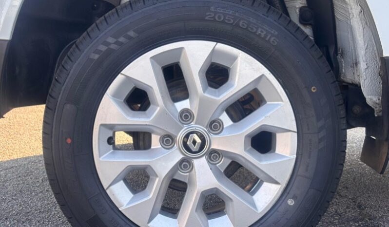 2022 Renault Duster 1.5 DCi Zen full