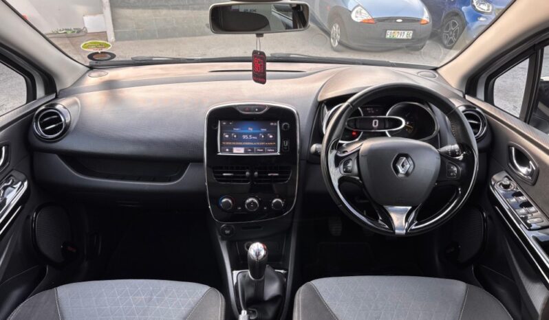 2015 Renault Clio IV Dynamique full