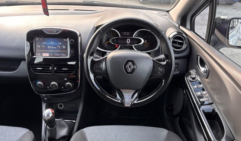 2015 Renault Clio IV Dynamique full